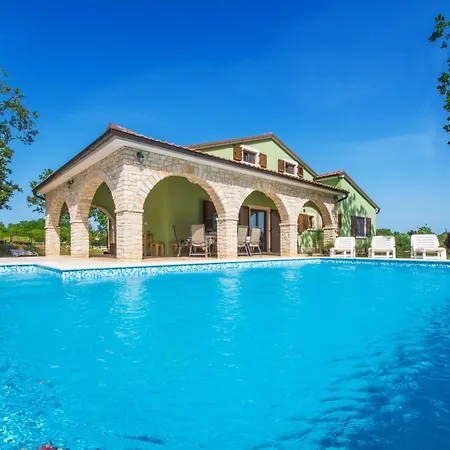 House, A Warm And Beautiful Pet Friendly Gradisce (Istria)