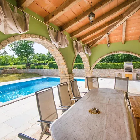 Prázdninový dům House, A Warm And Beautiful Pet Friendly