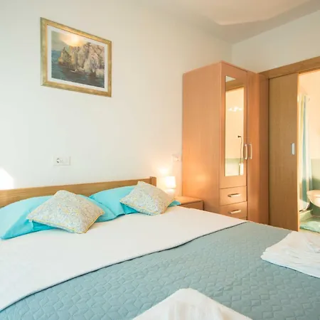 House, A Warm And Beautiful Pet Friendly Prázdninový dům