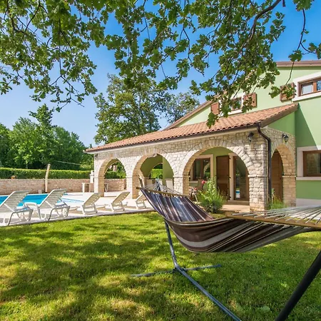 Hébergement de vacances House, A Warm And Beautiful Pet Friendly *